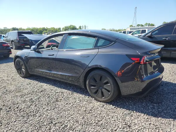 5YJ3E1EA5RF739630 2024 TESLA MODEL 3 - Image 2