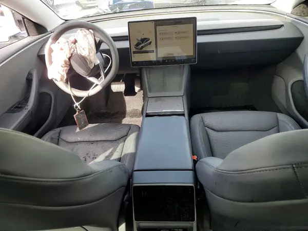 5YJ3E1EA5RF739885 2024 TESLA MODEL 3 - Image 8