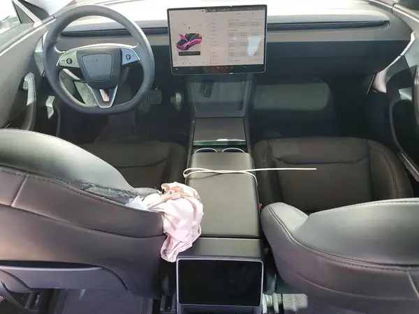 5YJ3E1EA5RF740664 2024 TESLA MODEL 3 - Image 8