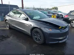 5YJ3E1EA5RF742933 2024 TESLA MODEL 3
