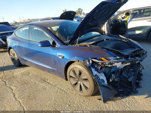 5YJ3E1EA5RF743631 2024 TESLA MODEL 3 - Image 1