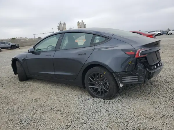 5YJ3E1EA5RF747243 2024 TESLA MODEL 3 - Image 2