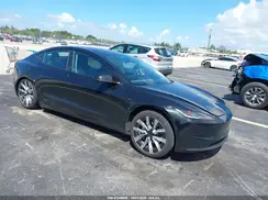 5YJ3E1EA5RF751762 2024 TESLA MODEL 3