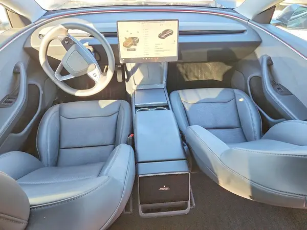 5YJ3E1EA5RF754922 2024 TESLA MODEL 3 - Image 8