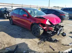 5YJ3E1EA5RF757609 2024 TESLA MODEL 3