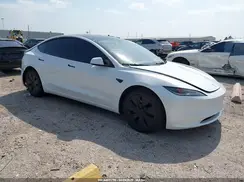 5YJ3E1EA5RF763376 2024 TESLA MODEL 3