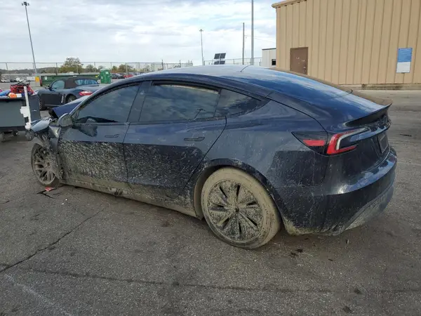 5YJ3E1EA5RF772093 2024 TESLA MODEL 3 - Image 2
