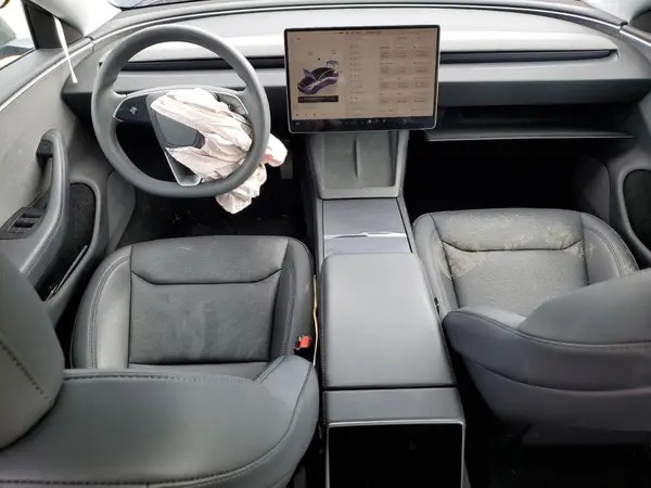 5YJ3E1EA5RF786964 2024 TESLA MODEL 3 - Image 8
