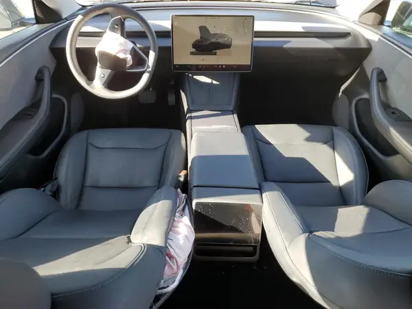 5YJ3E1EA5RF828565 2024 TESLA MODEL 3 - Image 8
