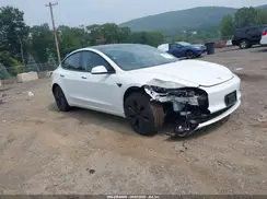 5YJ3E1EA5RF830431 2024 TESLA MODEL 3