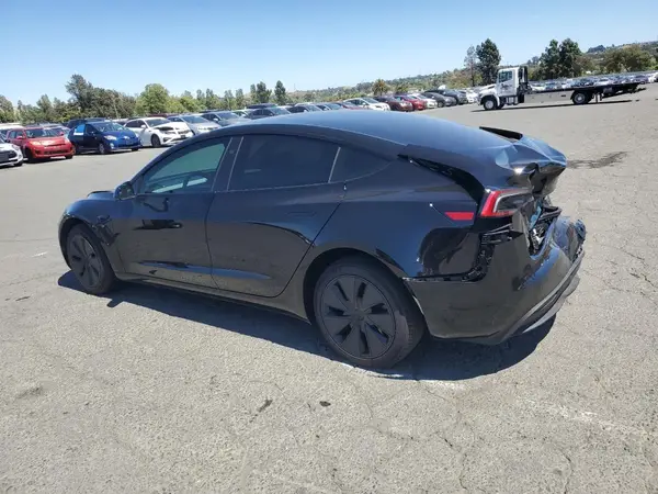 5YJ3E1EA5RF830719 2024 TESLA MODEL 3 - Image 2