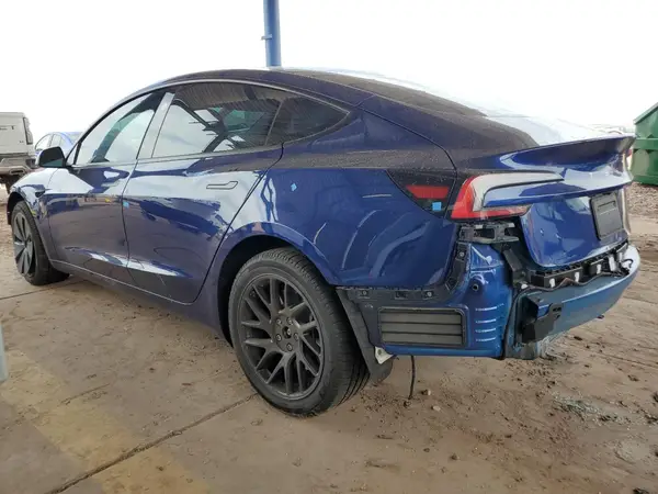 5YJ3E1EA5RF831935 2024 TESLA MODEL 3 - Image 2