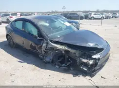 5YJ3E1EA5RF843972 2024 TESLA MODEL 3