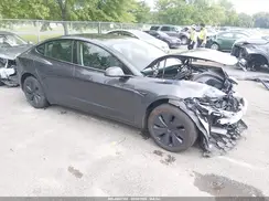 5YJ3E1EA5RF854177 2024 TESLA MODEL 3