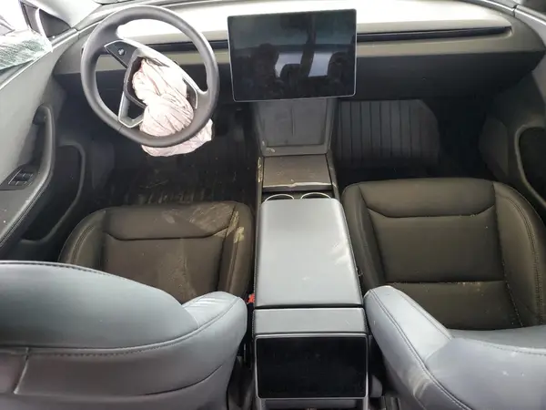 5YJ3E1EA5RF854924 2024 TESLA MODEL 3 - Image 8