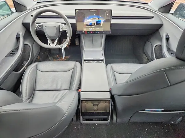 5YJ3E1EA5RF859959 2024 TESLA MODEL 3 - Image 8