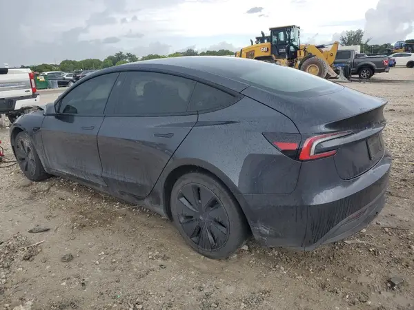 5YJ3E1EA5RF871416 2024 TESLA MODEL 3 - Image 2