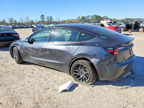 5YJ3E1EA5RF872646 2024 TESLA MODEL 3 - Image 2