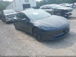 5YJ3E1EA5SF005172 2025 TESLA MODEL 3