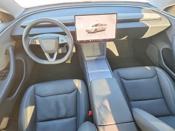 5YJ3E1EA5SF009979 2025 TESLA MODEL 3 - Image 8