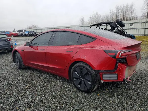 5YJ3E1EA5SF017046 2025 TESLA MODEL 3 - Image 2