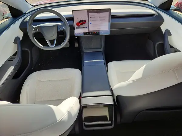 5YJ3E1EA5SF033229 2025 TESLA MODEL 3 - Image 8