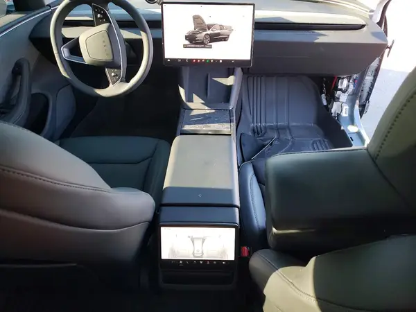 5YJ3E1EA5SF034459 2025 TESLA MODEL 3 - Image 8
