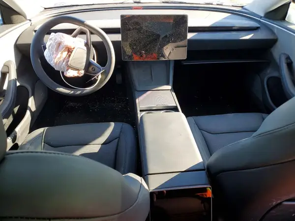 5YJ3E1EA5SF035823 2025 TESLA MODEL 3 - Image 8