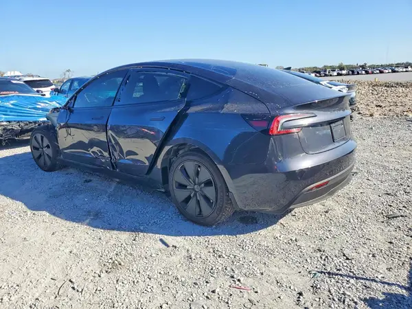 5YJ3E1EA5SF042450 2025 TESLA MODEL 3 - Image 2