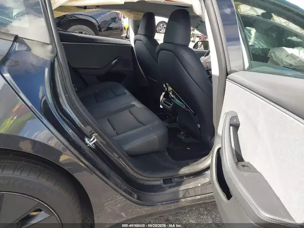 5YJ3E1EA5SF056185 2025 TESLA MODEL 3 - Image 8