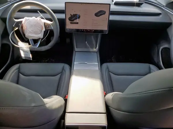5YJ3E1EA5SF056204 2025 TESLA MODEL 3 - Image 8