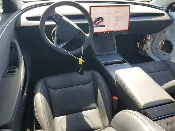 5YJ3E1EA5SF072046 2025 TESLA MODEL 3 - Image 8