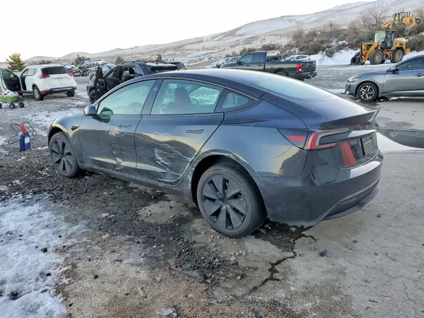 5YJ3E1EA5SF074248 2025 TESLA MODEL 3 - Image 2