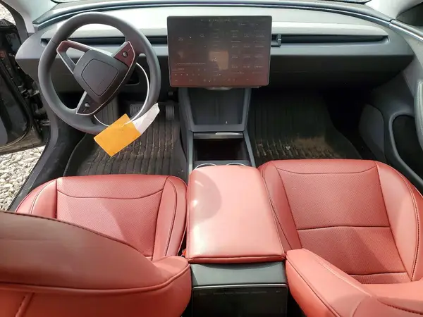 5YJ3E1EA5SF074248 2025 TESLA MODEL 3 - Image 8