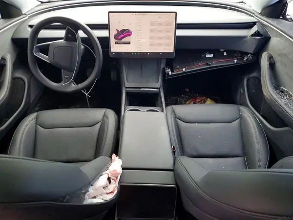 5YJ3E1EA5SF077781 2025 TESLA MODEL 3 - Image 8