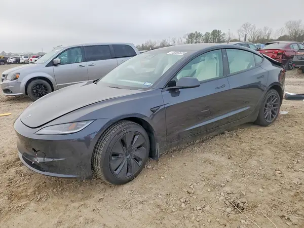 5YJ3E1EA5SF083242 2025 TESLA MODEL 3 - Image 1