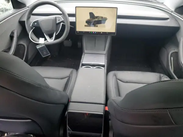 5YJ3E1EA5SF878114 2025 TESLA MODEL 3 - Image 8