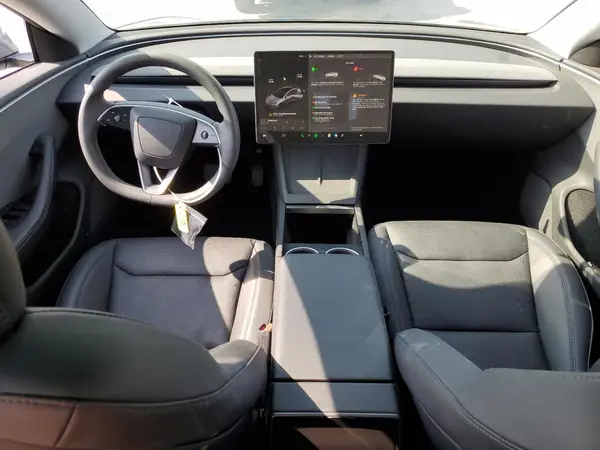 5YJ3E1EA5SF880302 2025 TESLA MODEL 3 - Image 8