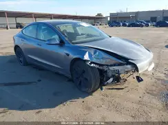 5YJ3E1EA5SF886262 2025 TESLA MODEL 3