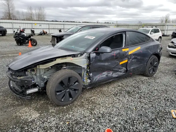 5YJ3E1EA5SF889727 2025 TESLA MODEL 3 - Image 1