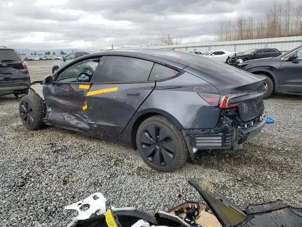 5YJ3E1EA5SF889727 2025 TESLA MODEL 3 - Image 2