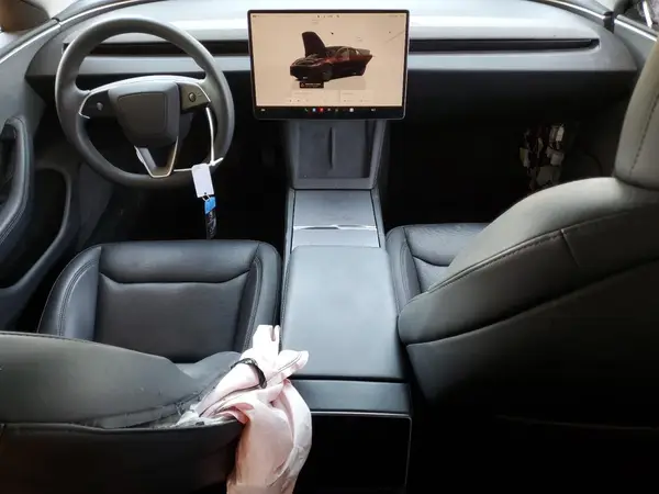 5YJ3E1EA5SF891428 2025 TESLA MODEL 3 - Image 8