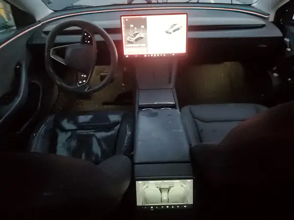 5YJ3E1EA5SF898573 2025 TESLA MODEL 3 - Image 8