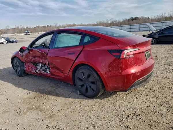 5YJ3E1EA5SF900581 2025 TESLA MODEL 3 - Image 2