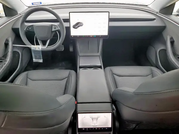 5YJ3E1EA5SF902380 2025 TESLA MODEL 3 - Image 8