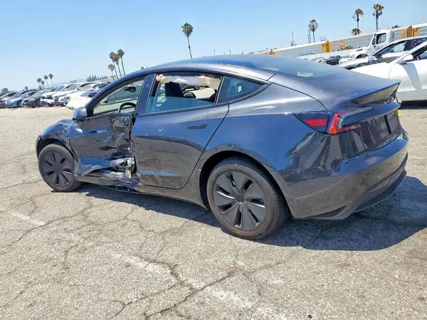 5YJ3E1EA5SF908180 2025 TESLA MODEL 3 - Image 2