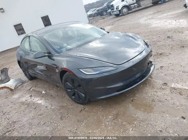 5YJ3E1EA5SF911256 2025 TESLA MODEL 3 - Image 1