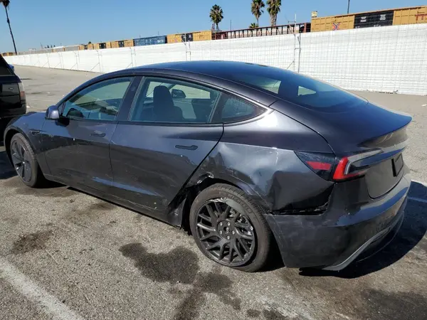 5YJ3E1EA5SF917901 2025 TESLA MODEL 3 - Image 2