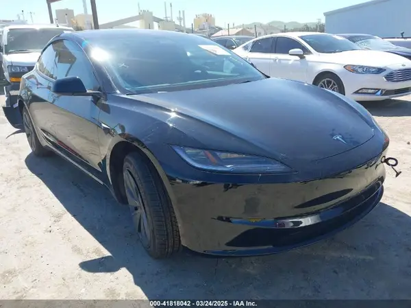 5YJ3E1EA5SF919681 2025 TESLA MODEL 3 - Image 1