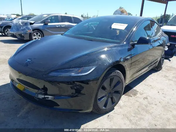 5YJ3E1EA5SF919681 2025 TESLA MODEL 3 - Image 2